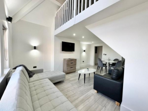 Luxury Duplex City Centre Apartment